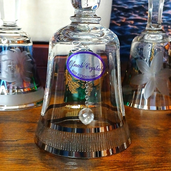 OFNAH CRYSTAL PLEATED ETCHED RIM DESIGN SILVER RIM - Picture 1 of 7